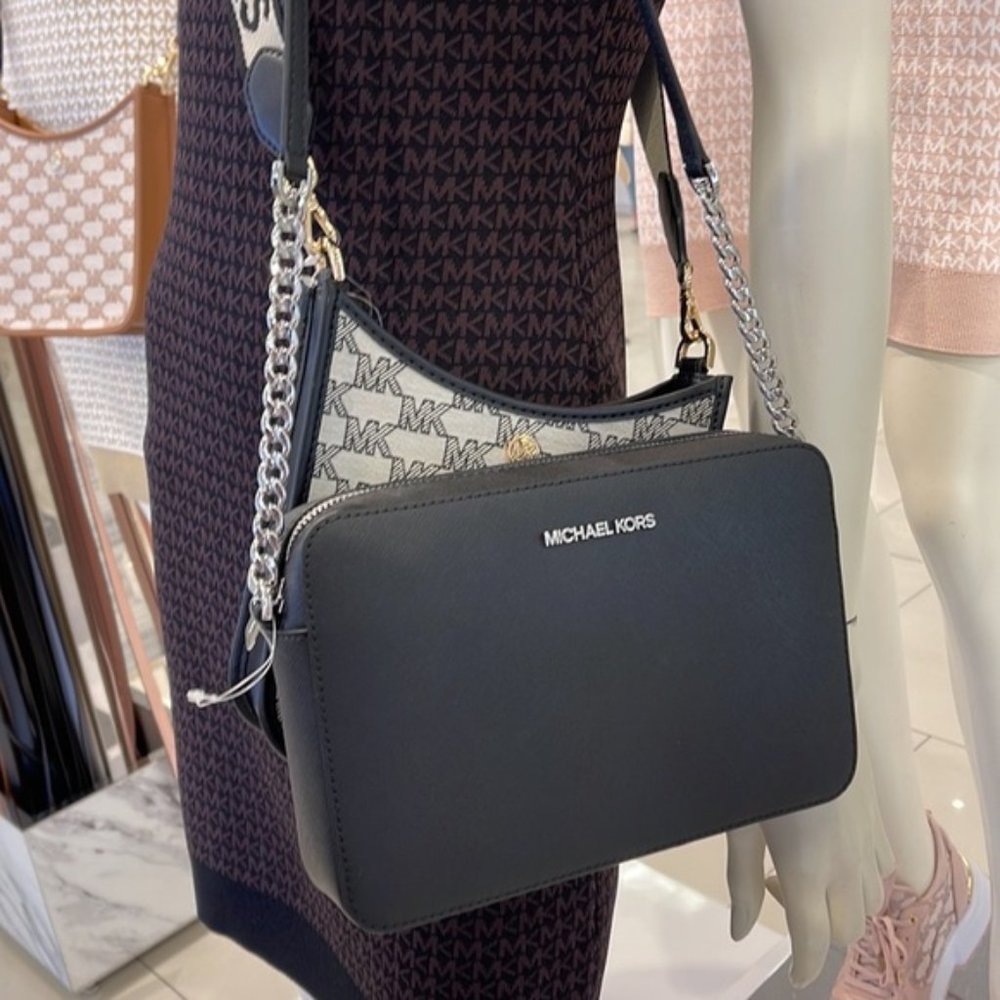 Michael Kors Jet Set Item Large East West Zip Crossbody Leather Black